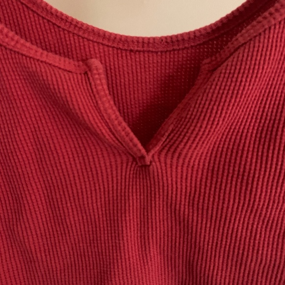 Brandy Melville Crop Top - Picture 3 of 5